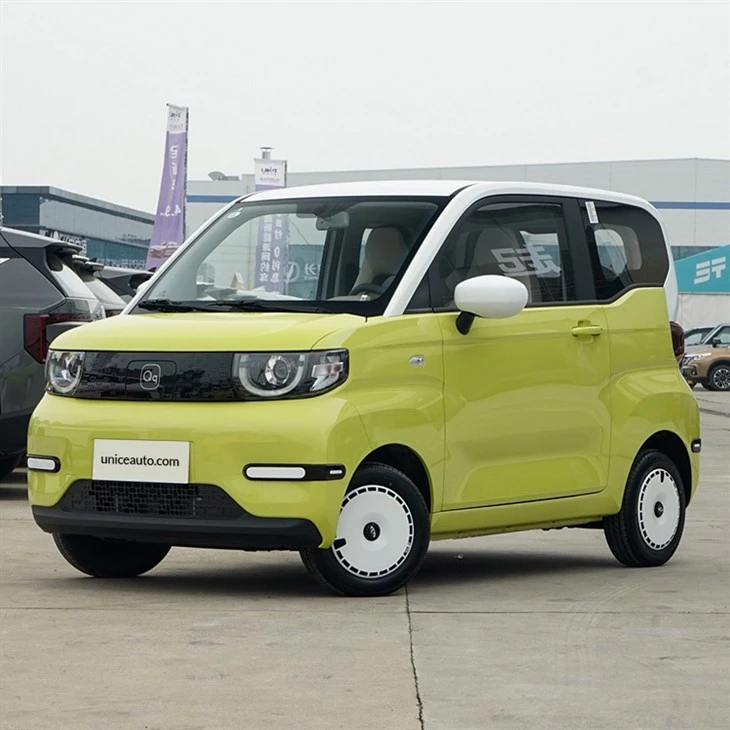 QQ muzqaymoqli mini xetchbek