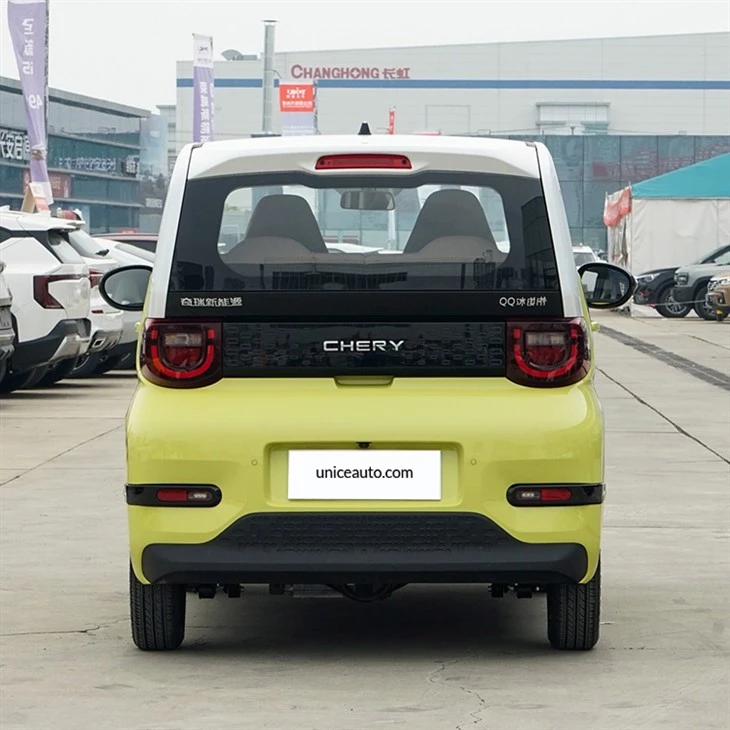 QQ Ice Cream 120km Mini Hatchback